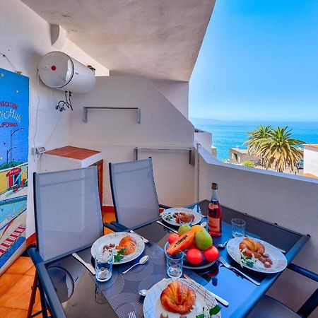 Wonderful Apartment With A Sea View, Wifi, Pool Пуэрто-де-Сантьяго Экстерьер фото